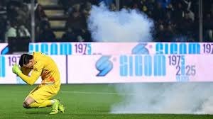 埃梅里上任一年半，枪手却还在温格的阴影之下