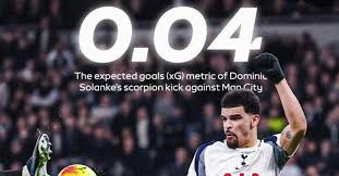 球星赛后向看台深深鞠躬